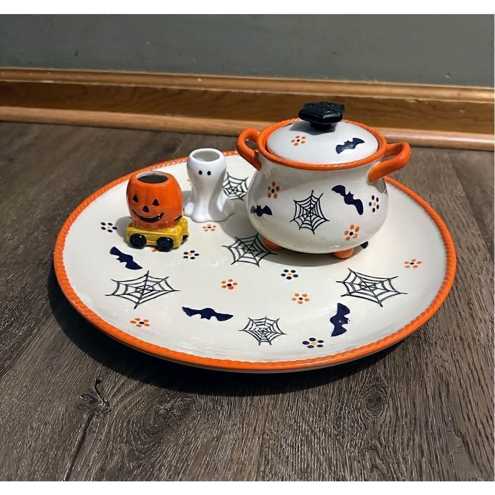 Temp-tations Boofetti Entertaining Set 5 Piece Tray Pot with Lid Ghost NEW